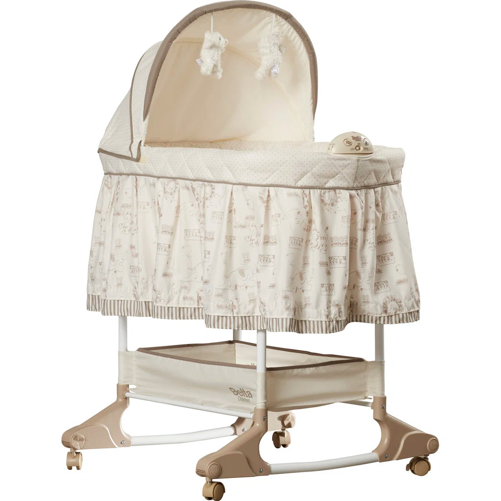 Bassinet with Bedding with Mattress